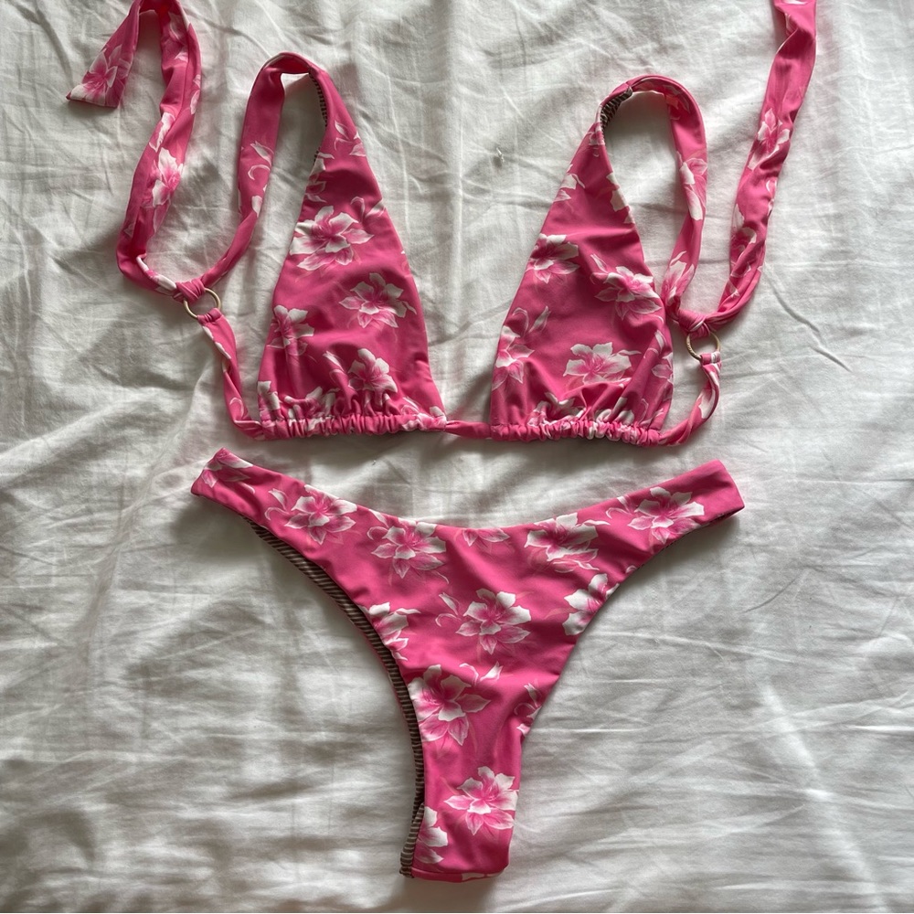 COPY - Acacia Swimwear Neon Vintage set